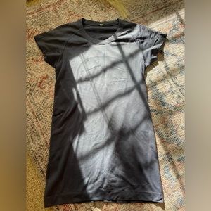 Lululemon swiftly tech dusky blue